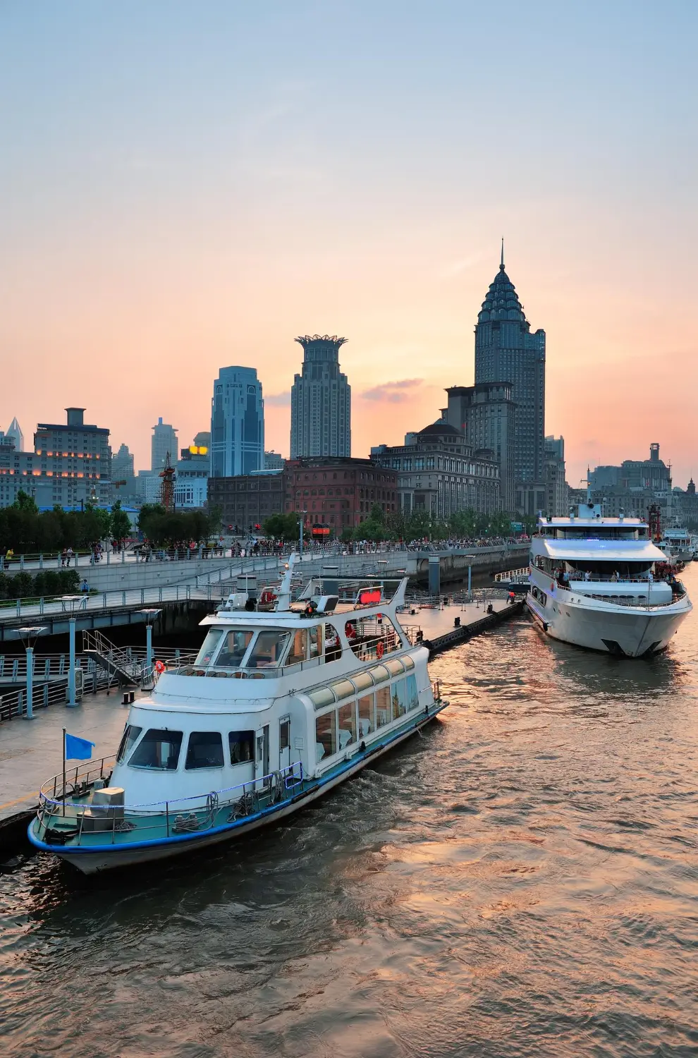 Dhow Cruises